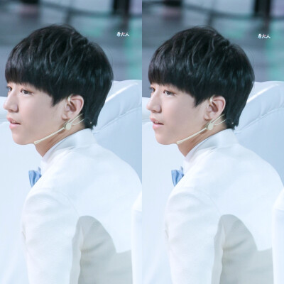 #王俊凯# #TFBOYS王俊凯# #TFBOYS# 150330东方音乐榜 cr：不冷静的希大人