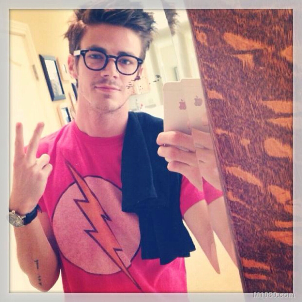 Grant Gustin ⚡️ by维尼