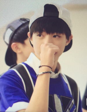 @TFBOYS-王俊凯 #王俊凯夏日台湾畅游记# 王俊凯台湾行王俊凯 台湾  tfboys#王俊凯##两岸男神王俊凯##TFBOYS王俊凯#
