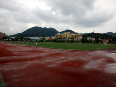 又是雨后 2015-06-14