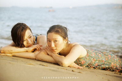 天气闷热的夏天，去海里游泳吧。photo by @摄影师叶树