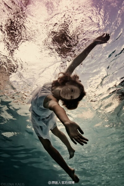 海底展现个人魅力