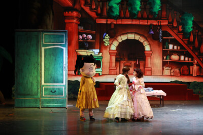 舞台剧妞妞淘的魔法书