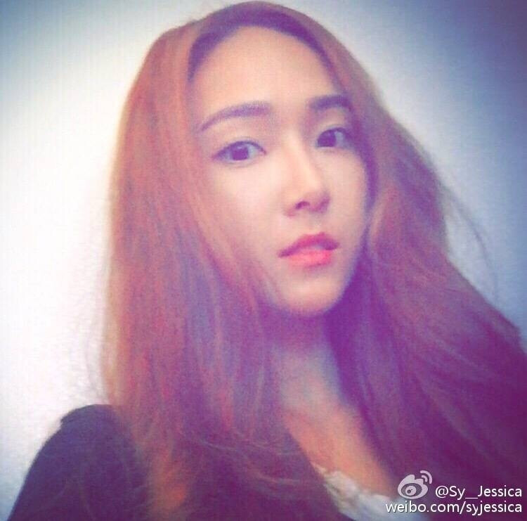 郑秀妍 Jessica 自拍 发型 妆容 长发 搭配