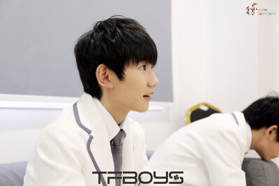 王源tfboys 台湾行
