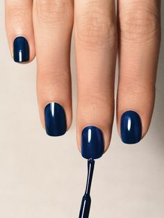 Can You Use a Gel Topcoat Over Regular Nail Polish?: Daily Beauty Reporter : Yesterday I received the following email from a colleague here at Allure: “This weekend I was at the salon getting my hair…