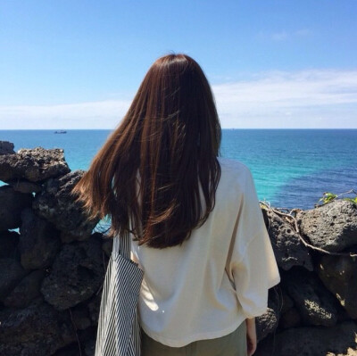 女生头像 By. _C楚楚王