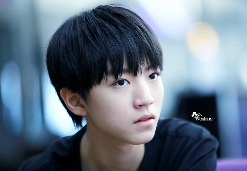 #王俊凯# #TFBOYS王俊凯# #TFBOYS# 150723台湾至北京 cr Mr_Wonders凯源奇迹站