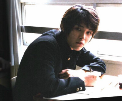 松田龙平。蓝色青春。九条。