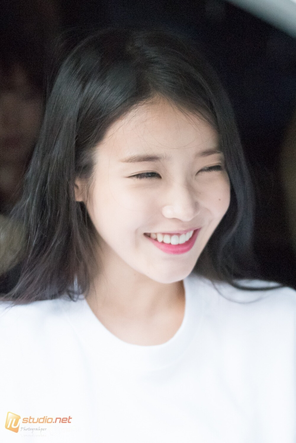 IU