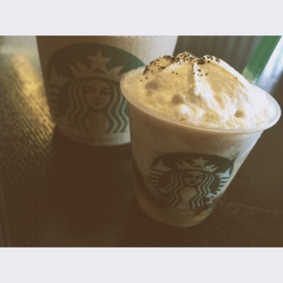 mini cup––––Starbucks