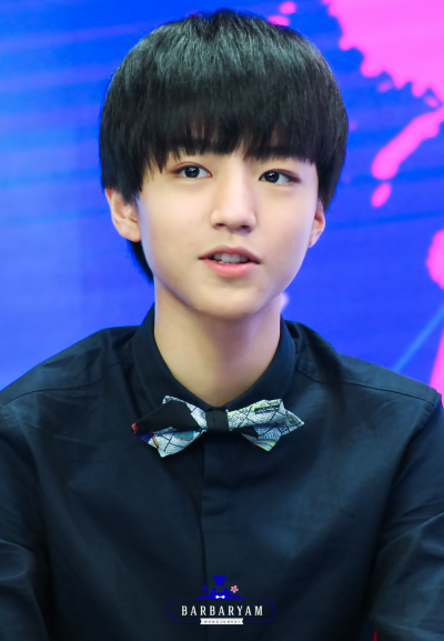 #王俊凯# #TFBOYS王俊凯# #TFBOYS# 150622娱乐大牌党 cr 坝坝筵 