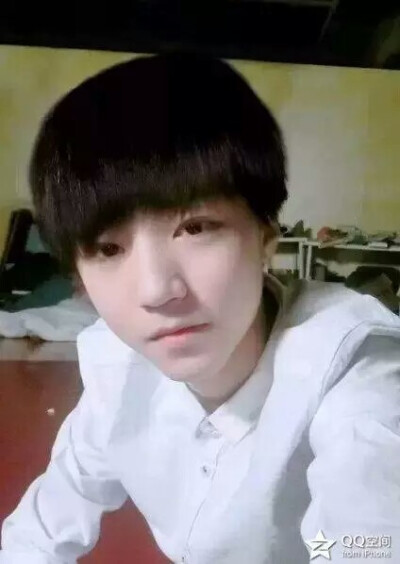 TFBOYS 王俊凯