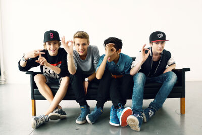 The Fooo Conspiracy 是一支来自瑞典的男团[1] ，原名为The Fooo, 于2014年9月1日正式更名为The Fooo Conspiracy。团体成员平均年龄为17岁，其中团员有： Oscar Enestad ，Oscar Molander，Omar Rudberg， Felix San…