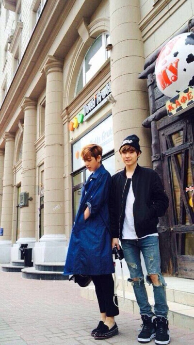 防弹少年团❀방탄소년단❀V Suga 金泰亨 闵玧其