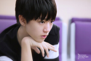 #王俊凯 买一个游乐园# #王俊凯# @TFBOYS-王俊凯 