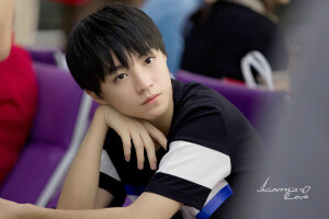 #王俊凯 买一个游乐园# #王俊凯# @TFBOYS-王俊凯 