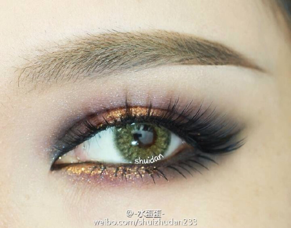 橙色迷人大烟熏