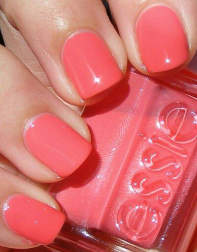 I love this Essie - Sunday Funday- nail polish. The Perfect Summer Color