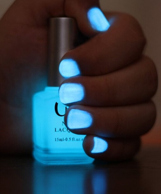 Break a glow stick and put in clear nail polish.. AWESOME. CONCERT. perfect for spring break or summer