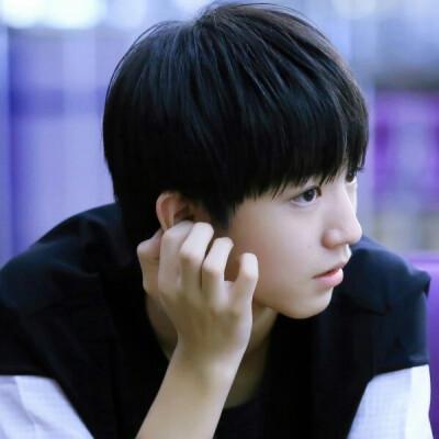  #王俊凯# #TFBOYS王俊凯# 台湾桃园机场 ---北京首都机场