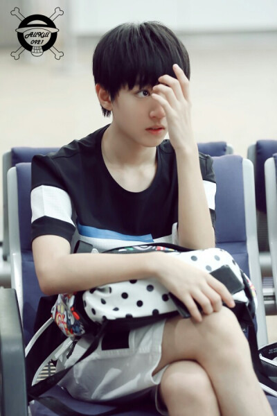  #王俊凯# #TFBOYS王俊凯# 台湾桃园机场 ---北京首都机场