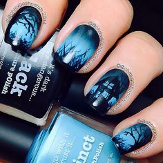 This Halloween #nailart tutorial features a spooky haunted house scene that glows in the dark. Definitely perfect for #Halloween! [VIDEO Tutorial]