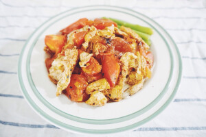 番茄鸡蛋芦笋面