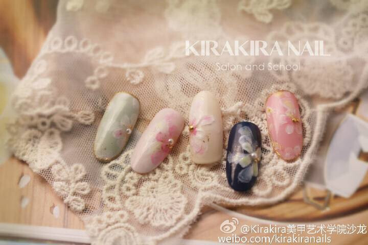 KiraKira美甲艺术学院沙龙，指尖的艺术