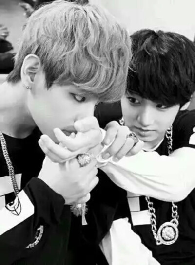 防弹少年团❀방탄소년단❀金泰亨 田柾国 正太cp
