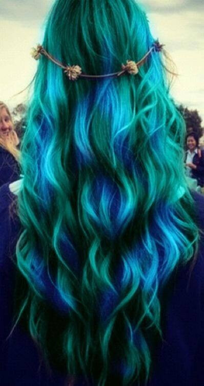 If I was a mermaid i'd want my hair to be like this