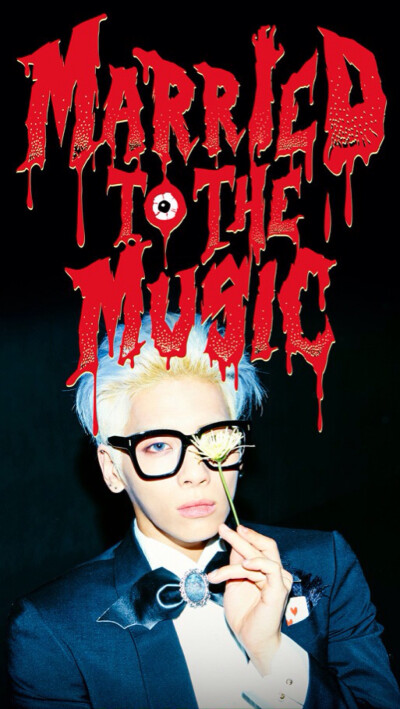 【SHINee Repackage专辑《Married To The Music》最新预告照再公开】组合将通过8月7日《音乐银行》舞台展现回归舞台，计划带来历届最高级表演！另外，新专音源将于8月3日零时公开~ 壁纸 韩流 明星 帅哥 服饰 专辑 温…