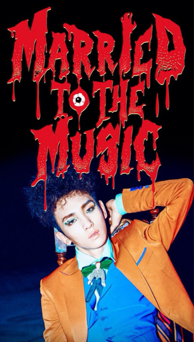 【SHINee Repackage专辑《Married To The Music》最新预告照再公开】组合将通过8月7日《音乐银行》舞台展现回归舞台，计划带来历届最高级表演！另外，新专音源将于8月3日零时公开~ 壁纸 韩流 明星 帅哥 服饰 专辑 温…