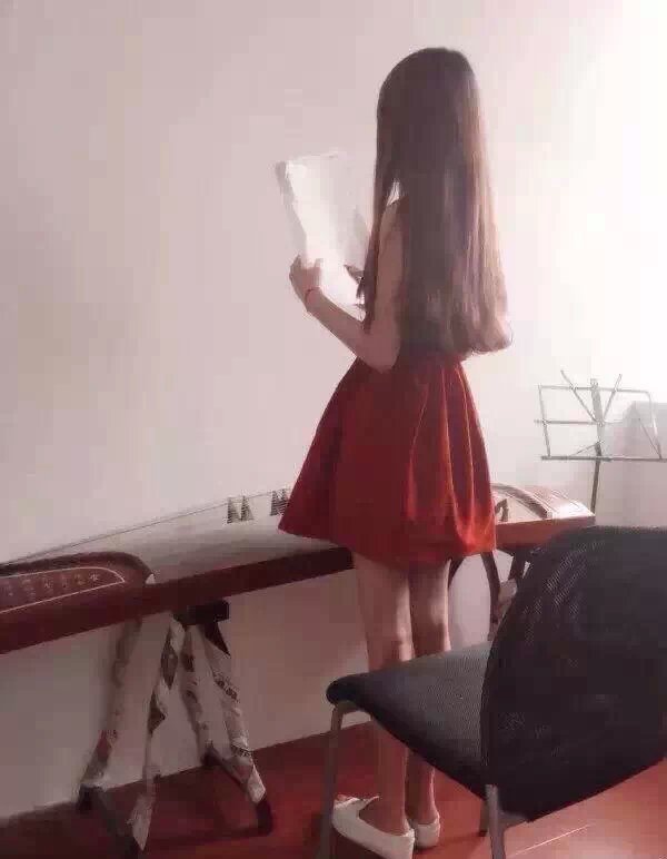长头发真美
