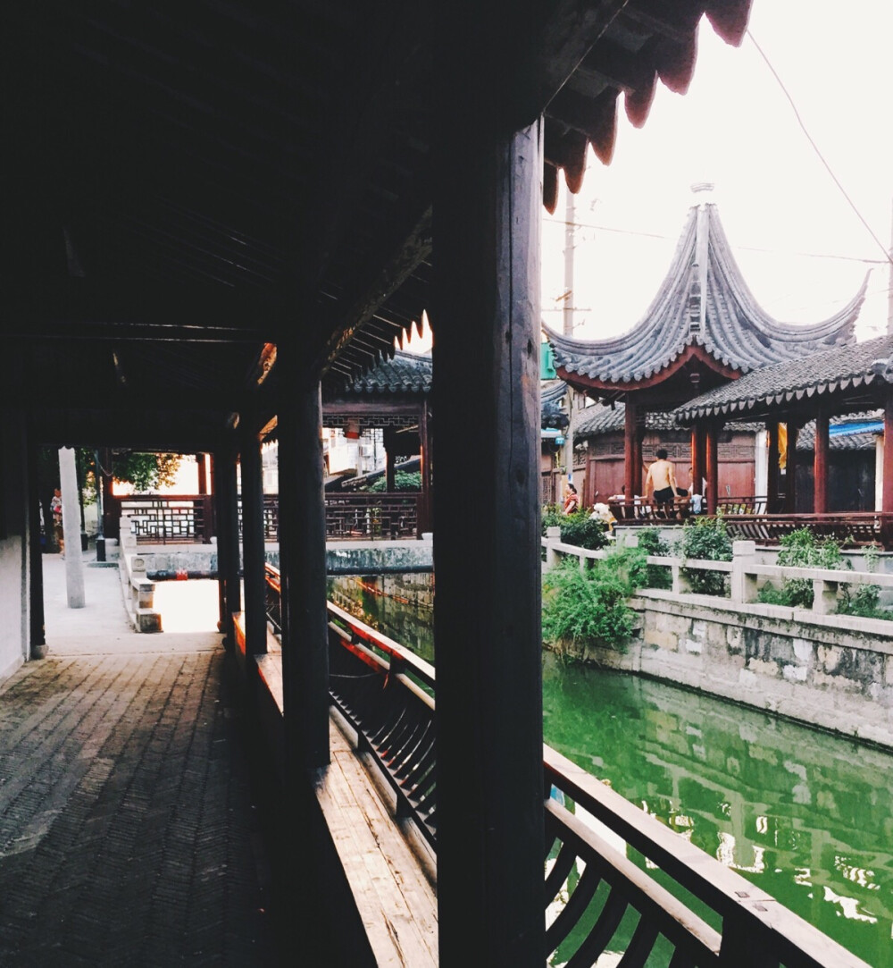 南部小城光阴缓流的城