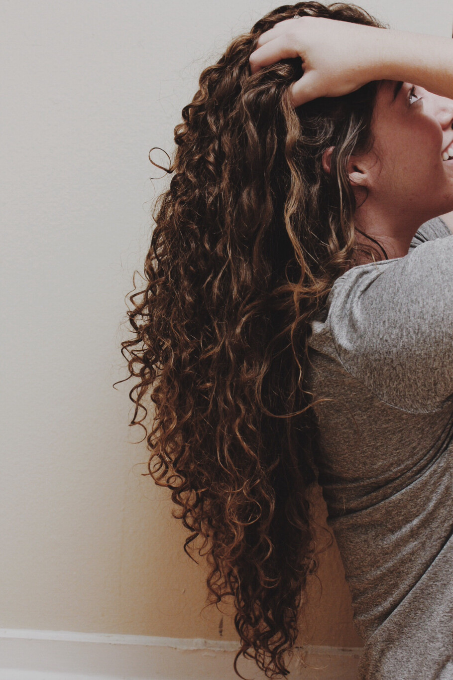 com/best-hot-curly-hair-styles