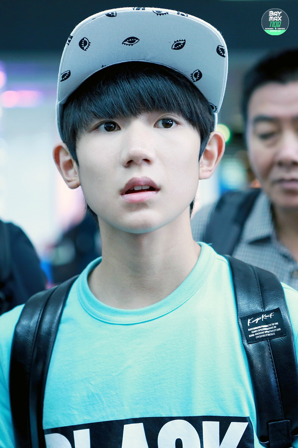 TFBOYS王源 150725 台湾赴香港赴北京 cr：Baymax1108