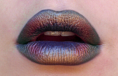 this lipstick...! *swoon* (found on Tumblr)