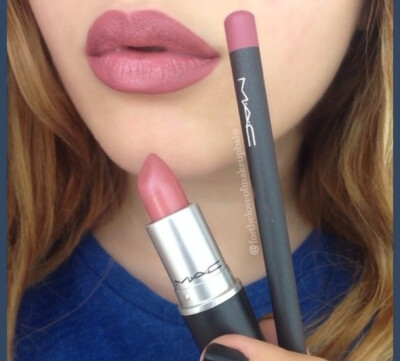 like this color // the liner might be twirl or spice and i think the lipstick is twig // Love MAC!!