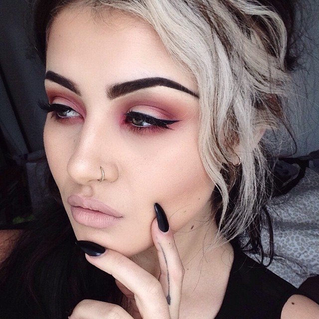 Classic smokey dark blended eye makeup color, colorful eyeshadow, black eyeliner wing, eyebrow shape/ brows, highlights/ lowlights contour, airbrush effect, lips, deep pink lipstick tone