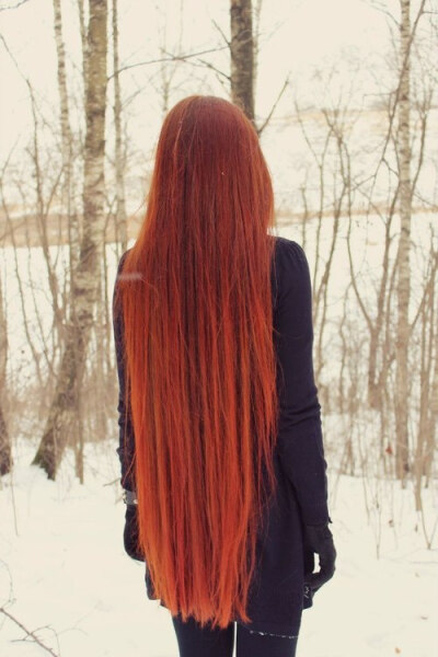 slow-motion-shadow: fucknofiretruck: Wow if the witch had straight hair? *gaaaazes*