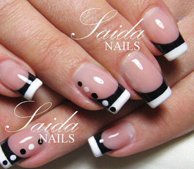 nail art ideas, but id have my white tio shape the nail more like the black