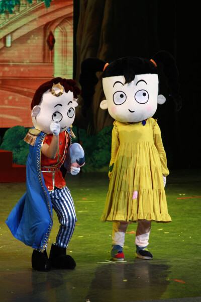 儿童舞台剧妞妞淘的魔法书之灰姑娘