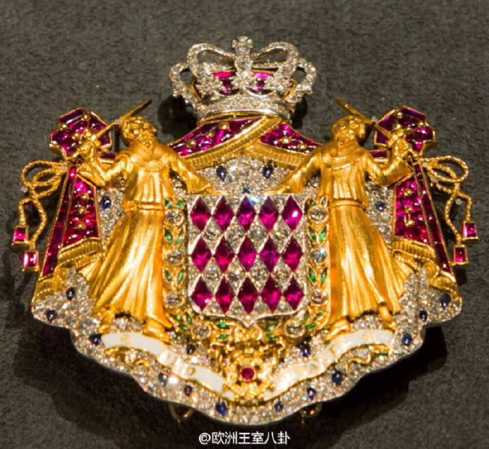 摩纳哥王室珠宝图片