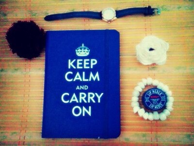 #高颜值本子#keep calm and carry on 大爱宝蓝色