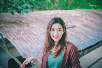 就在单位楼下发神经
摄影：洪小漩
出镜：马儿