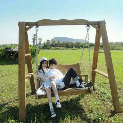 情侣头像 看完收藏祝你久久 谢支持 绝不烂大街 拿图就跑are you dog? by:你我依旧i