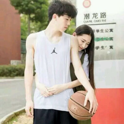 情侣头像 看完收藏祝你久久 谢支持 绝不烂大街 拿图就跑are you dog? by:你我依旧i