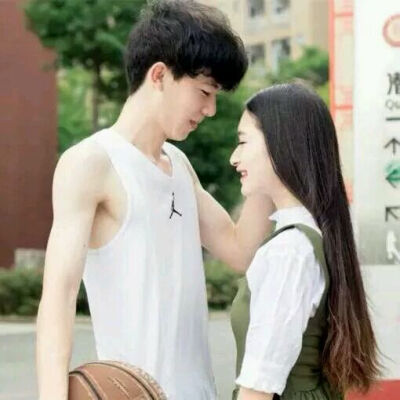 情侣头像 看完收藏祝你久久 谢支持 绝不烂大街 拿图就跑are you dog? by:你我依旧i