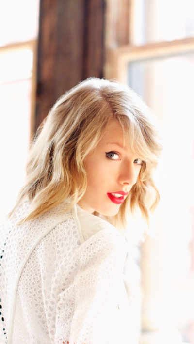 #Taylor Swift# #Taylor Swift wallpaper# #wallpaper# #壁纸# #手机壁纸# #锁屏#